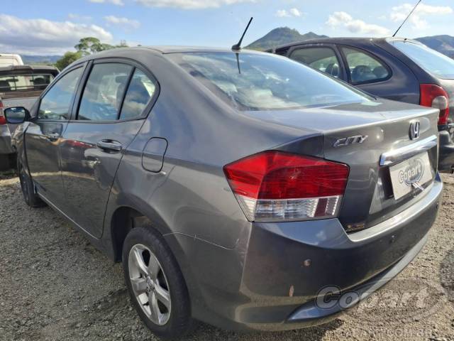 2011 HONDA CITY 