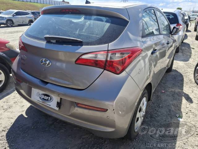 2017 HYUNDAI HB20 