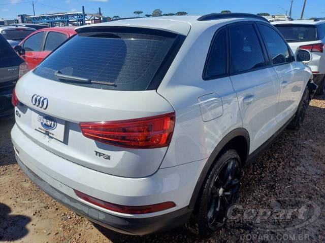 2016 AUDI Q3 