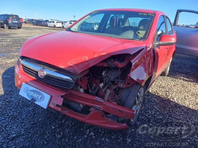 2015 FIAT GRAND SIENA 