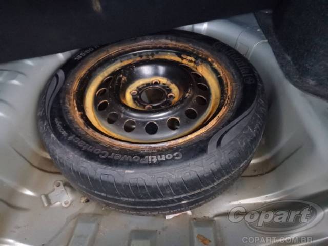 2006 RENAULT CLIO SEDAN 