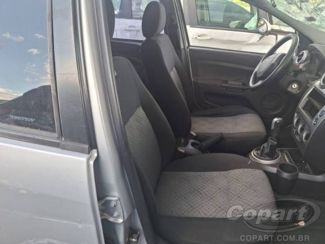 2014 FORD FIESTA 