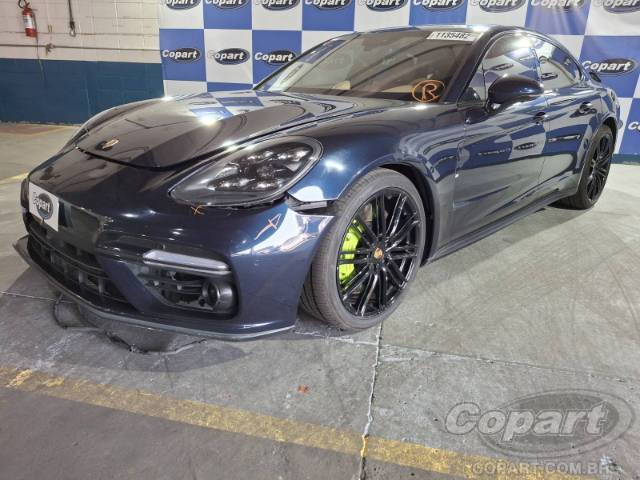 2017 PORSCHE PANAMERA 