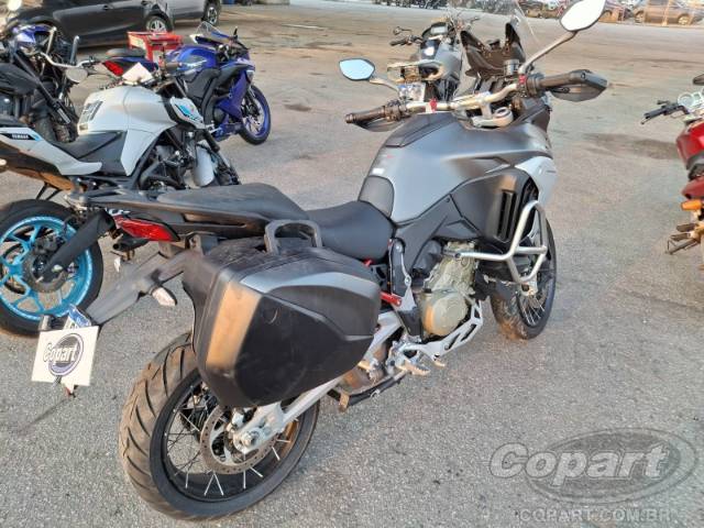 2023 DUCATI MULTISTRADA 
