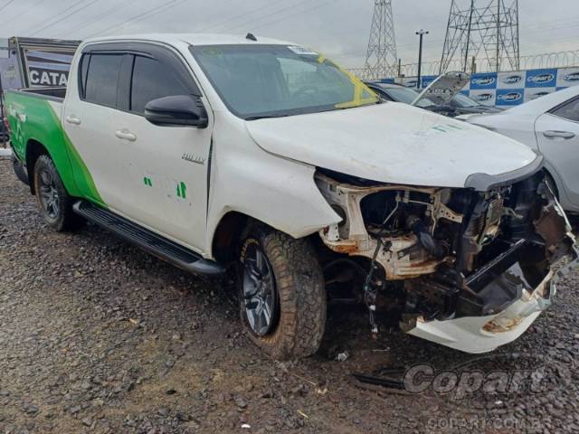 2025 TOYOTA HILUX CD 