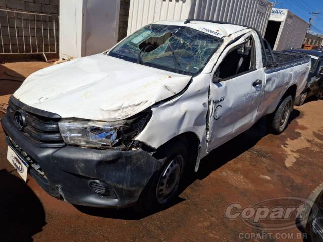 2025 TOYOTA HILUX CS 