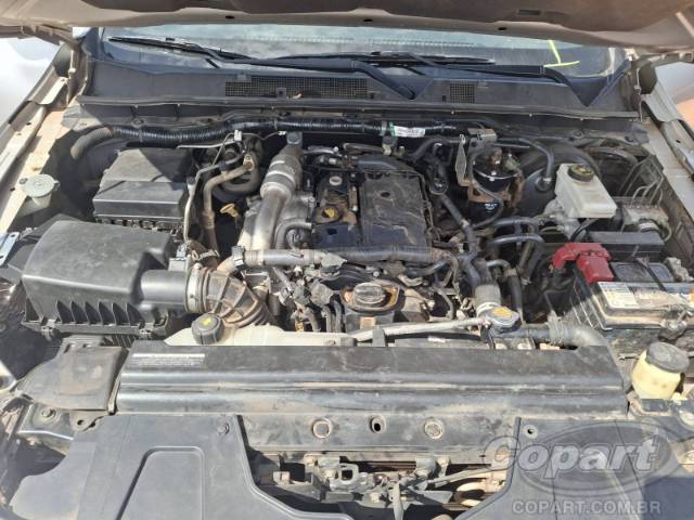 2021 NISSAN FRONTIER CD 