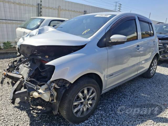 2012 VOLKSWAGEN FOX 