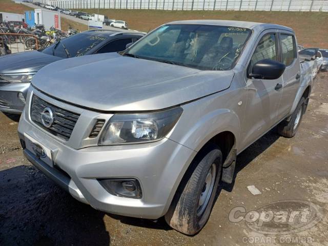 2019 NISSAN FRONTIER CD 