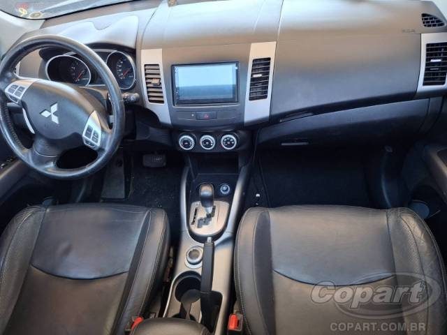 2011 MITSUBISHI OUTLANDER 