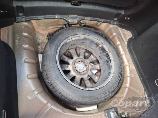 2017 NISSAN KICKS 