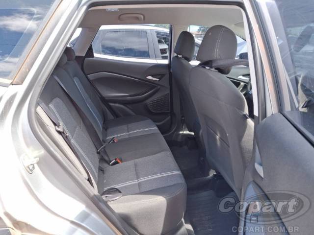 2025 CHEVROLET TRACKER 