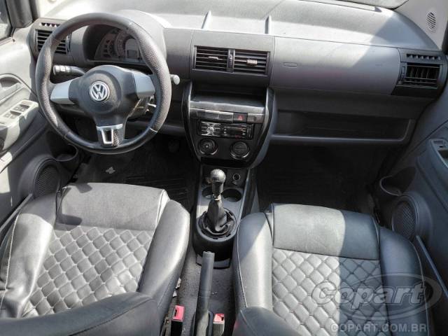2005 VOLKSWAGEN FOX 
