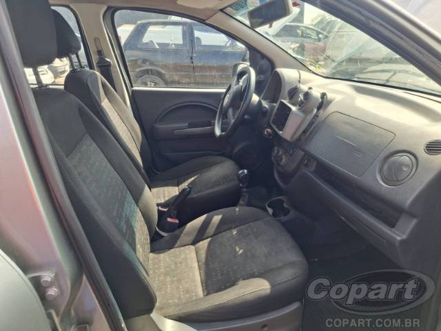 2014 FIAT UNO 
