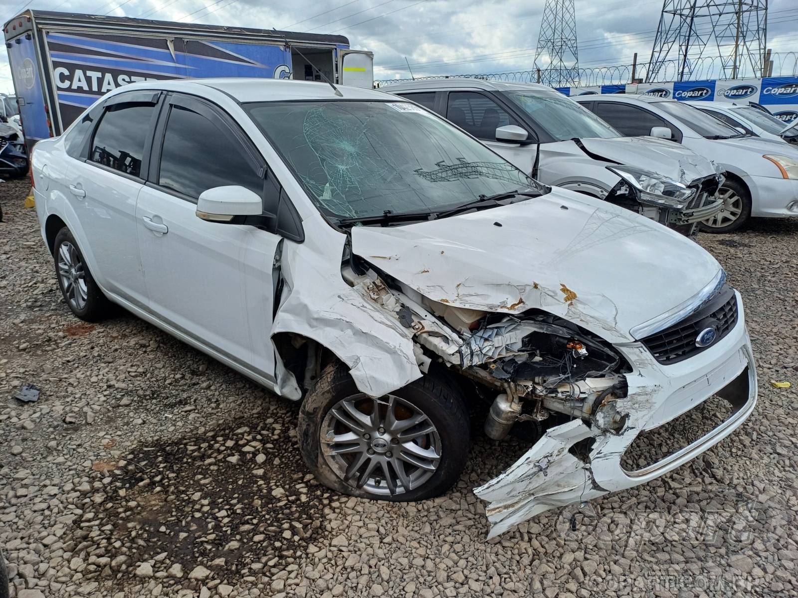 Veículo Ford Focus FORD FOCUS SEDAN 1.6 16V SIGMA 2010 2011 em leilão