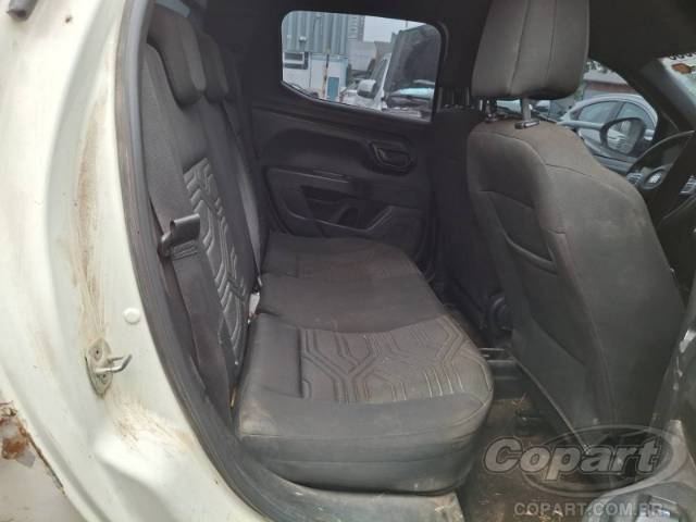 2021 FIAT STRADA CD 