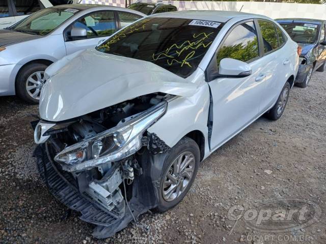 2023 TOYOTA YARIS SEDA 