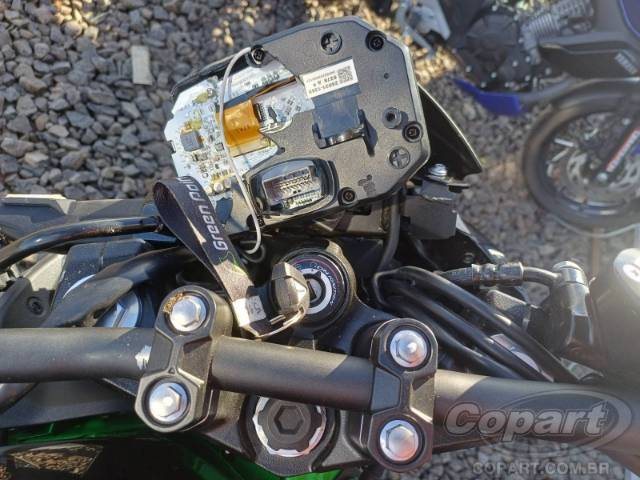 2025 KAWASAKI Z500 