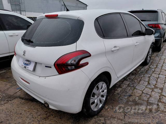 2017 PEUGEOT 208 