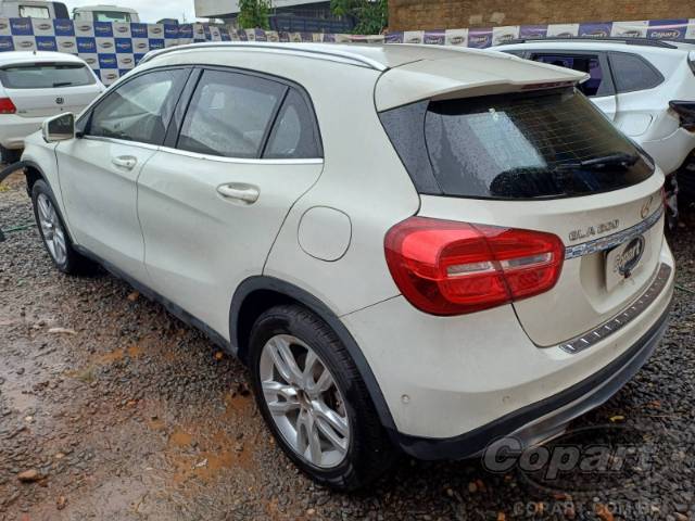 2016 MERCEDES BENZ GLA 