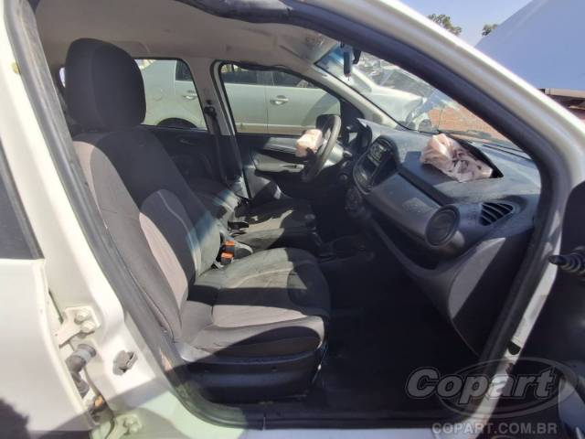 2018 FIAT UNO 
