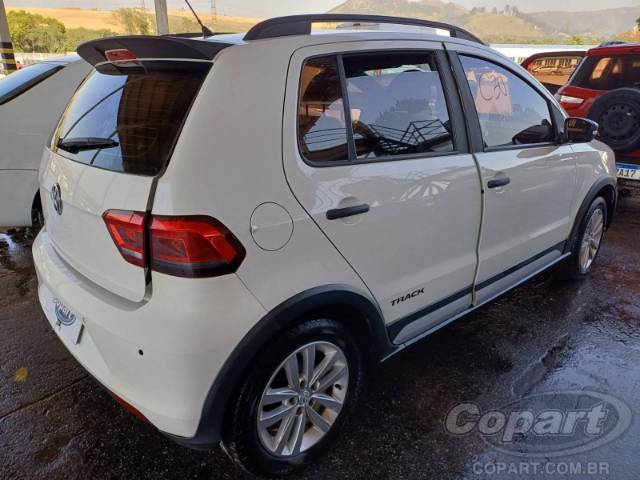 2017 VOLKSWAGEN FOX 