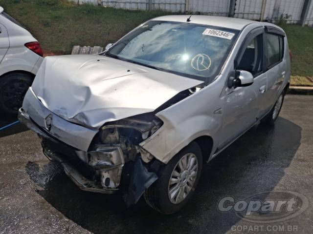 2012 RENAULT SANDERO 