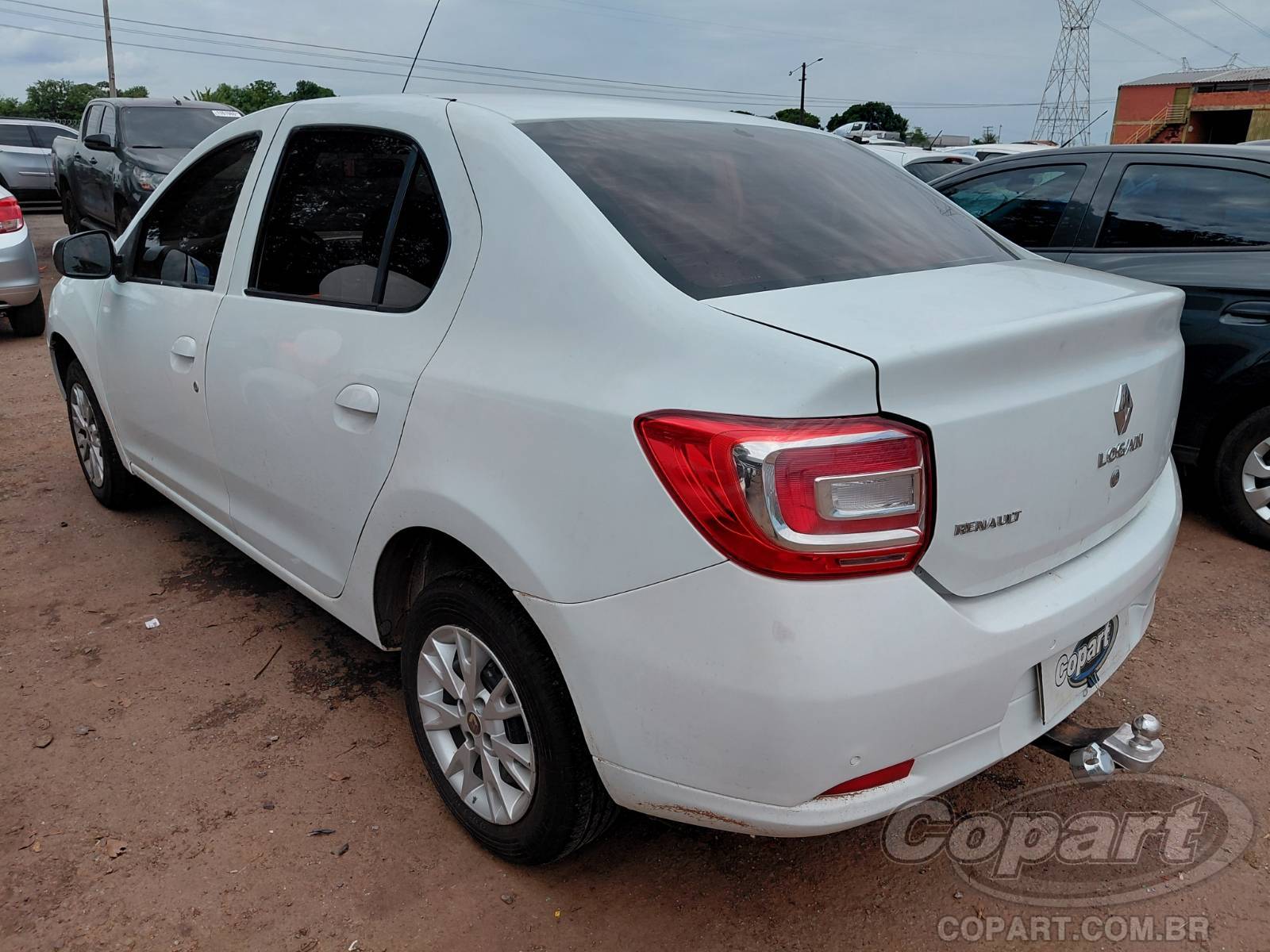Foto 3: 2016 RENAULT LOGAN