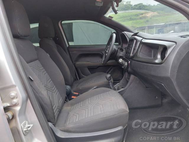 2025 FIAT STRADA CD 