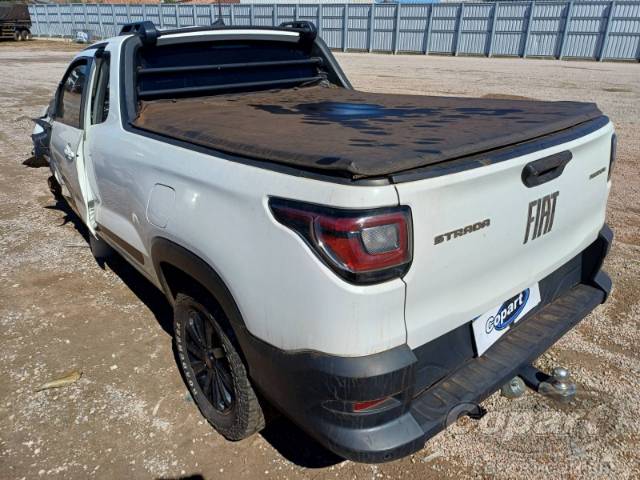 2021 FIAT STRADA 