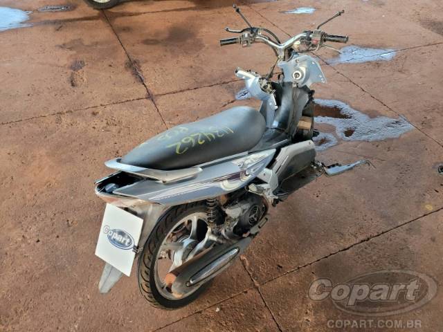 2011 YAMAHA NEO 