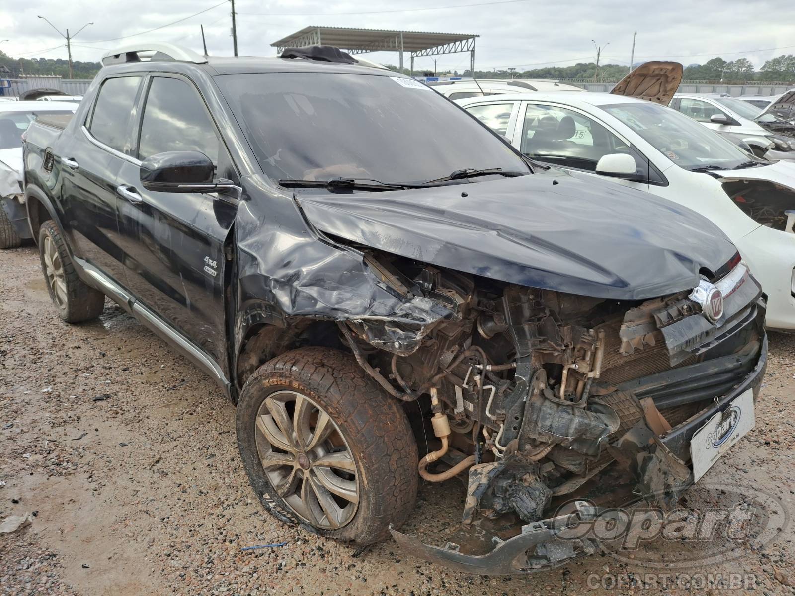 Veículo FIAT Toro FIAT TORO Volcano AT9 2.0 MultiJet Turbo 2019 Diesel 2019 em leilão