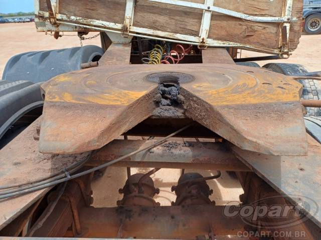 2001 RANDON SEMI-REBOQUE 