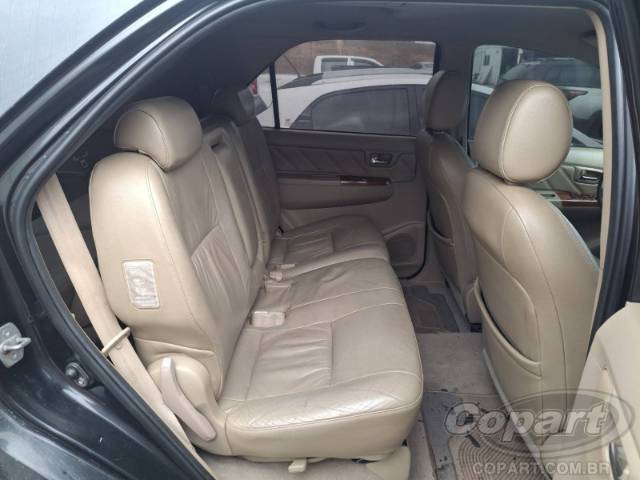 2009 TOYOTA HILUX SW4 