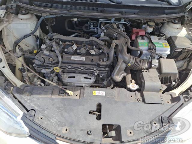 2020 TOYOTA YARIS SEDA 