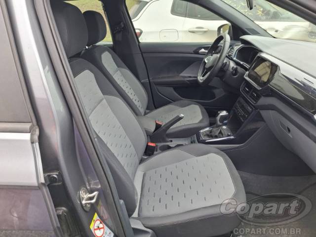 2022 VOLKSWAGEN T-CROSS 