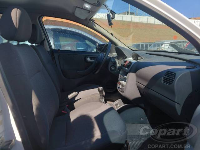 2009 CHEVROLET CORSA SEDAN 