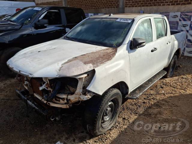 2020 TOYOTA HILUX CD 