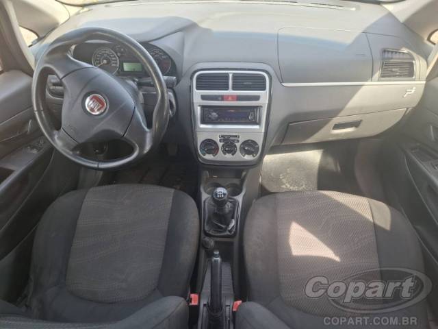 2012 FIAT PUNTO 