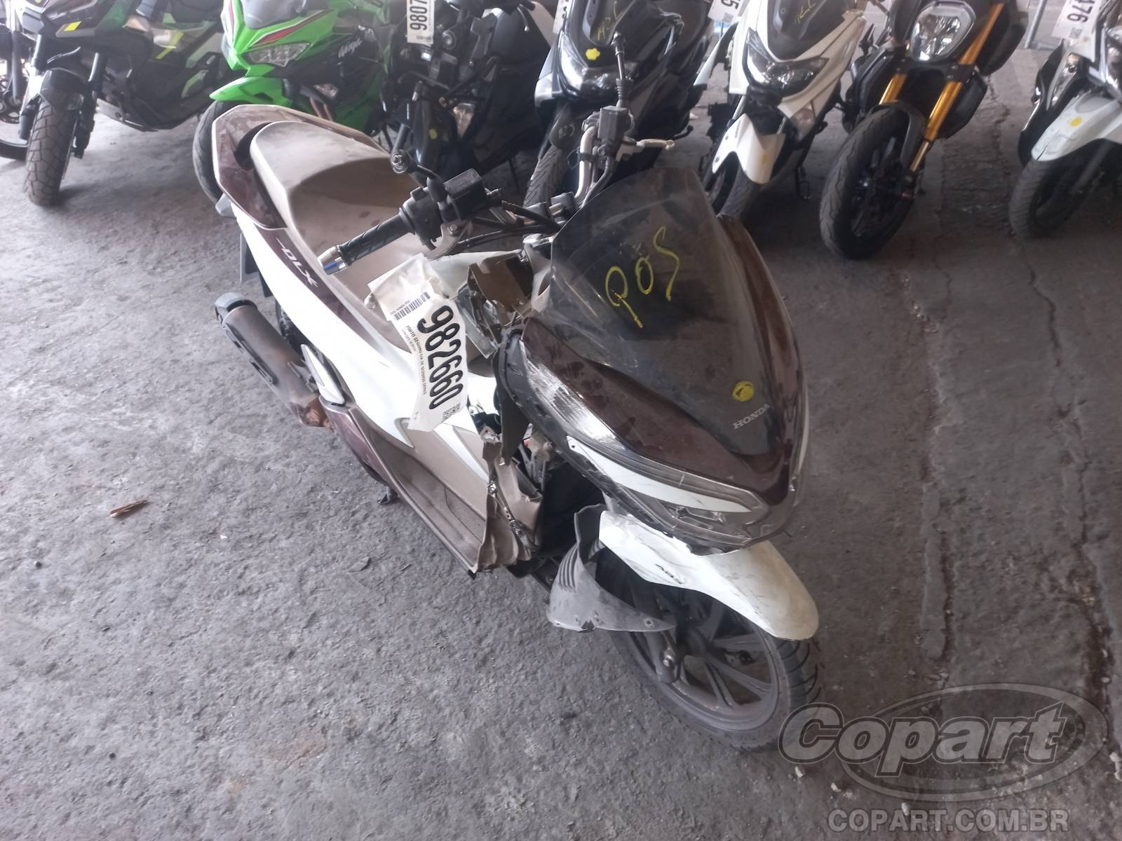 Veículo HONDA PCX Honda PCX 150 DLX 2020 Pequena Monta 2020 em leilão