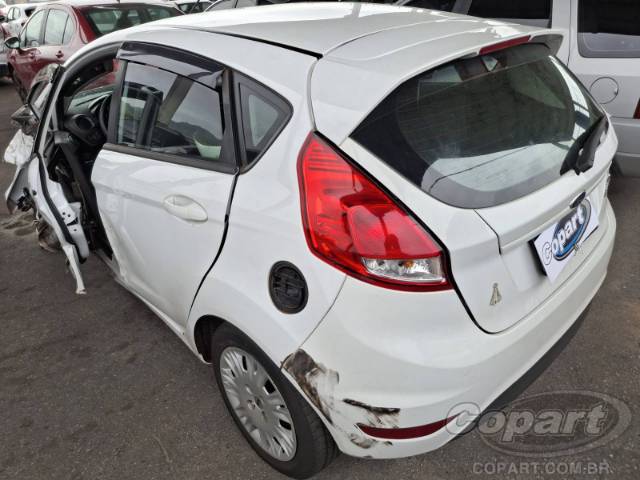 2015 FORD FIESTA 