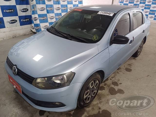 2015 VOLKSWAGEN VOYAGE 