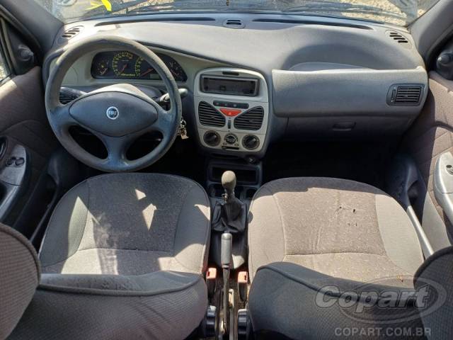 2002 FIAT PALIO WEEKEND 