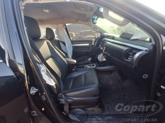 2021 TOYOTA HILUX CD 