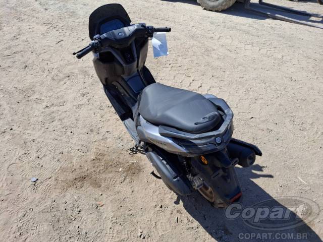 2025 YAMAHA NMAX 