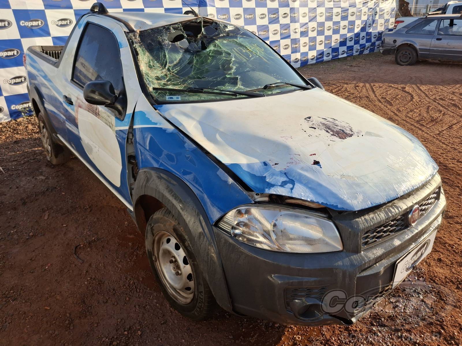 Veículo Fiat Strada Fiat Strada 1.4 Evo 2020 Colisão 2020 em leilão