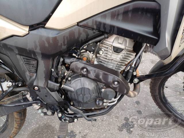 2025 HONDA XRE SAHARA 300 