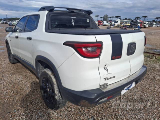 2018 FIAT TORO 
