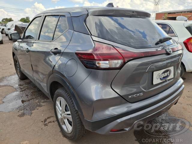 2024 NISSAN KICKS 