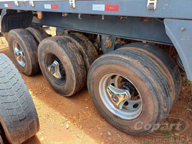 2001 FACCHINI SEMI-REBOQUE 